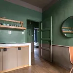 Beautiful Location Mouse Апартамент *