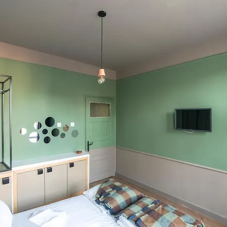 Apartment Beautiful Location Mouse *