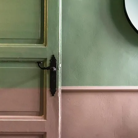 Apartment Beautiful Location Mouse