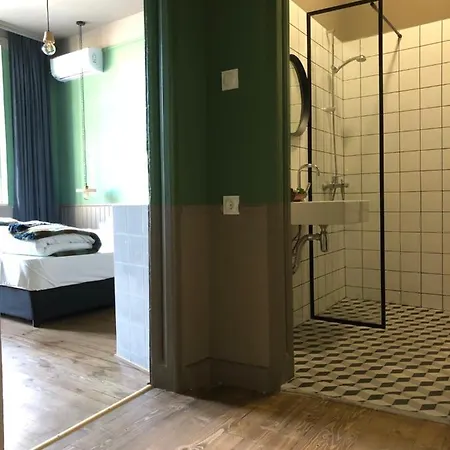 Apartment Beautiful Location Mouse *