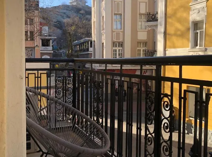 Beautiful Location Mouse Φιλιππούπολη